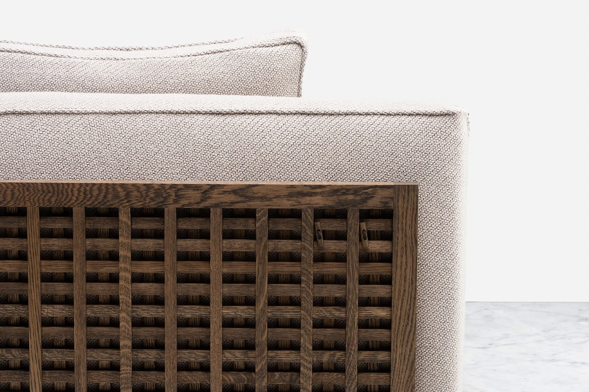 BELLE REEVE SOFA - DAYBED   SIDE TABLE