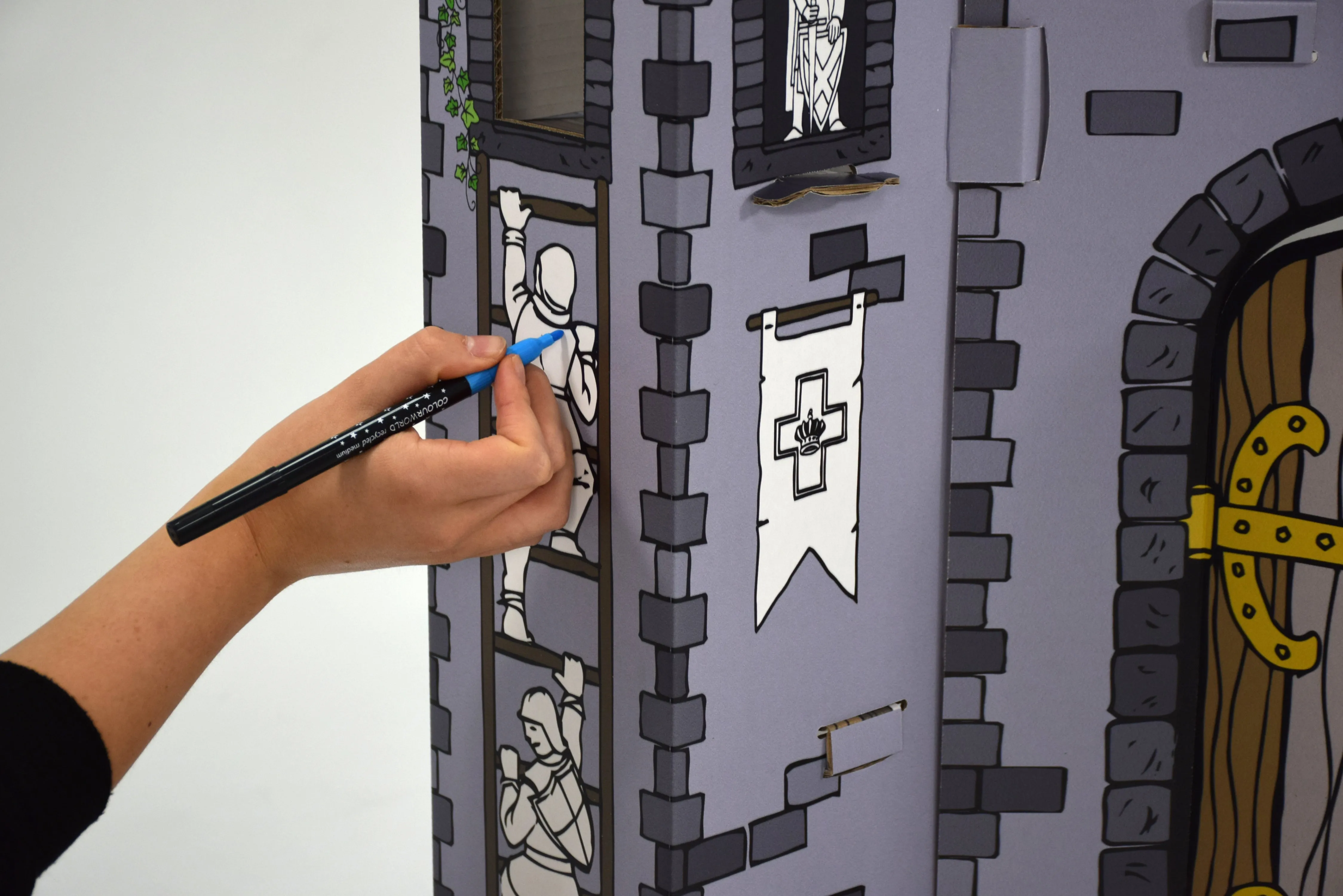 Build a Castle - Colour in Playhouse by Toy Tribe