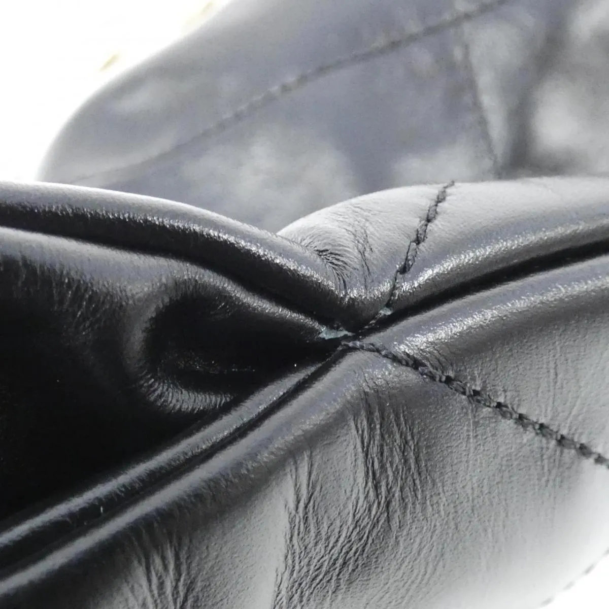 Chanel 22 Line AS3260 Shoulder Bag