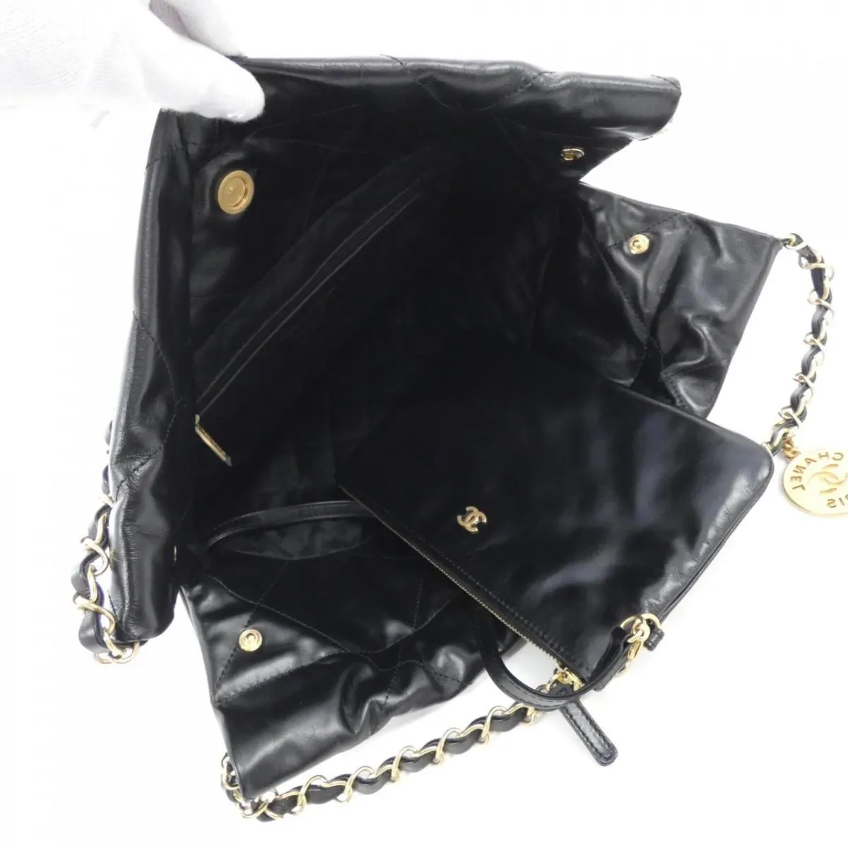 Chanel 22 Line AS3260 Shoulder Bag