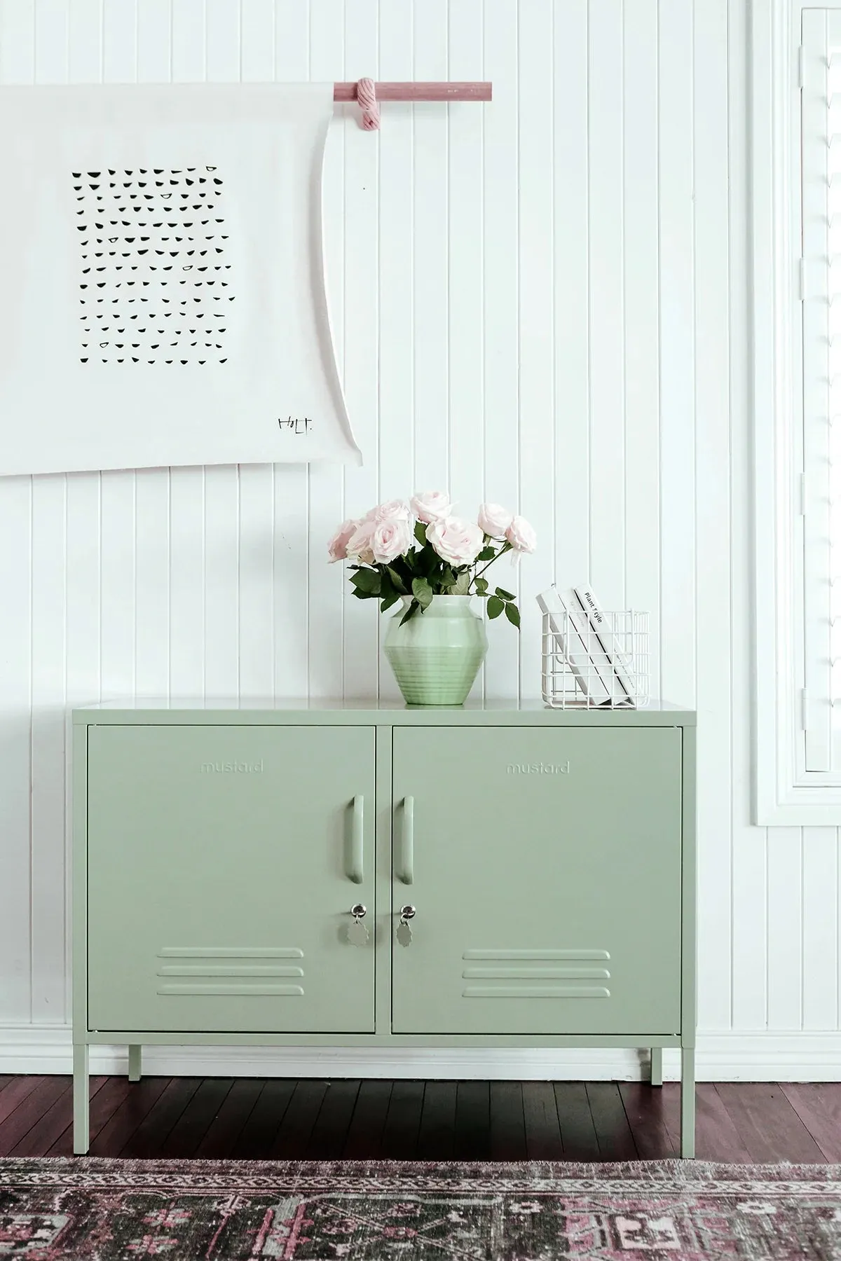 MUSTARD MADE LOCKER | The Lowdown | Sage