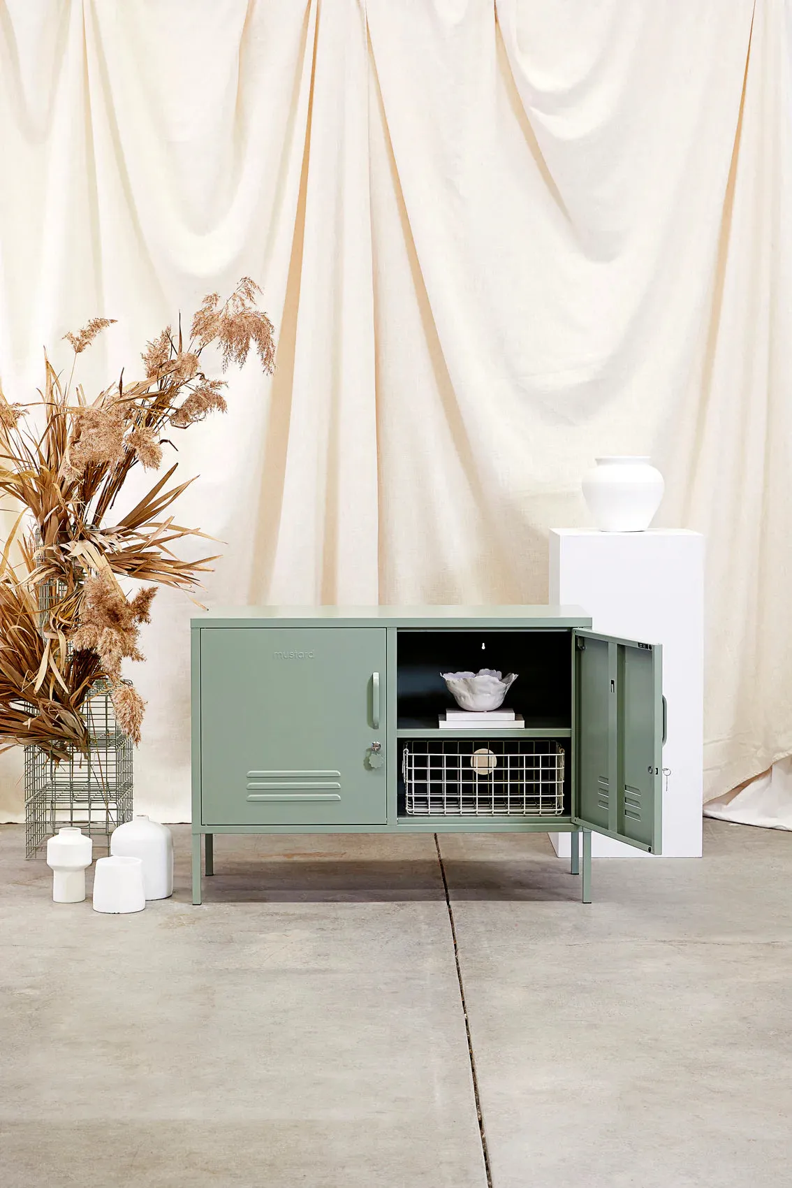 MUSTARD MADE LOCKER | The Lowdown | Sage
