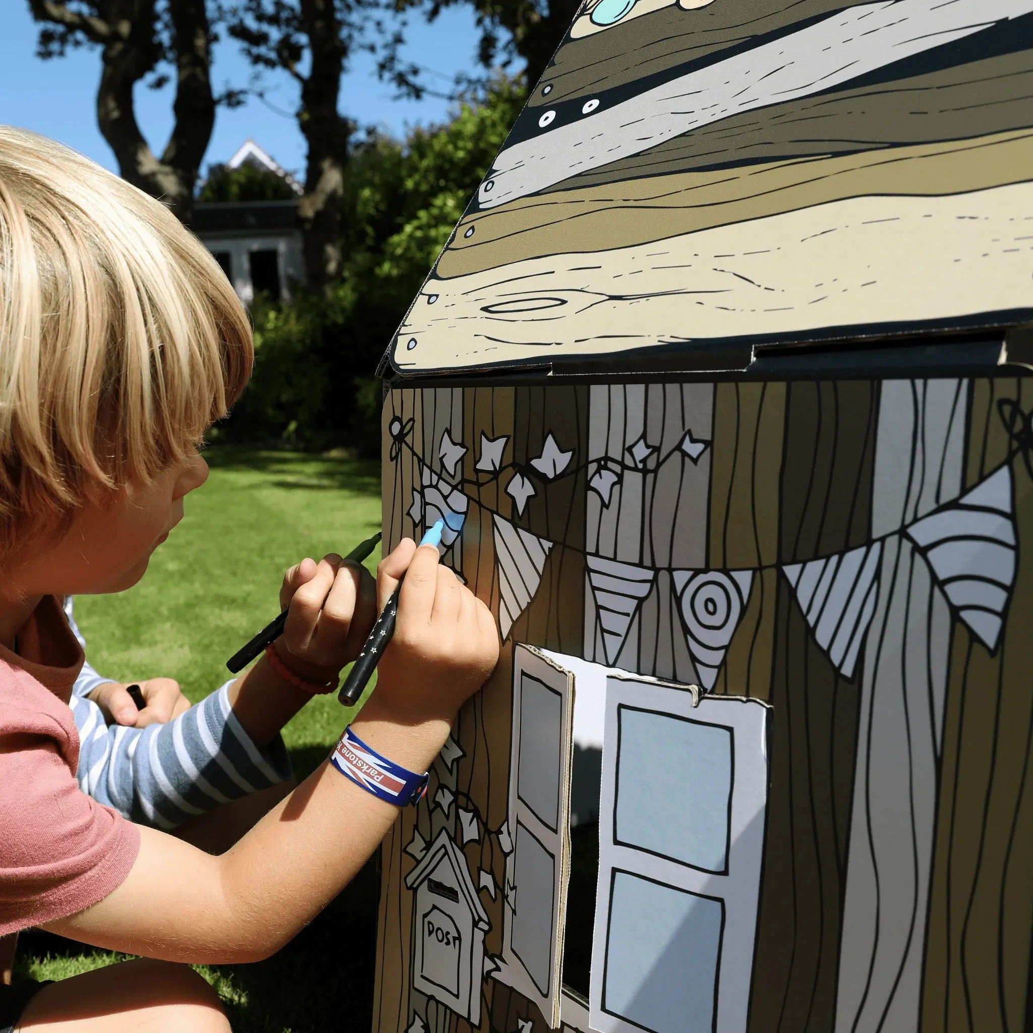 Pack A Den - Colour in Playhouse and Periscope by Toy Tribe