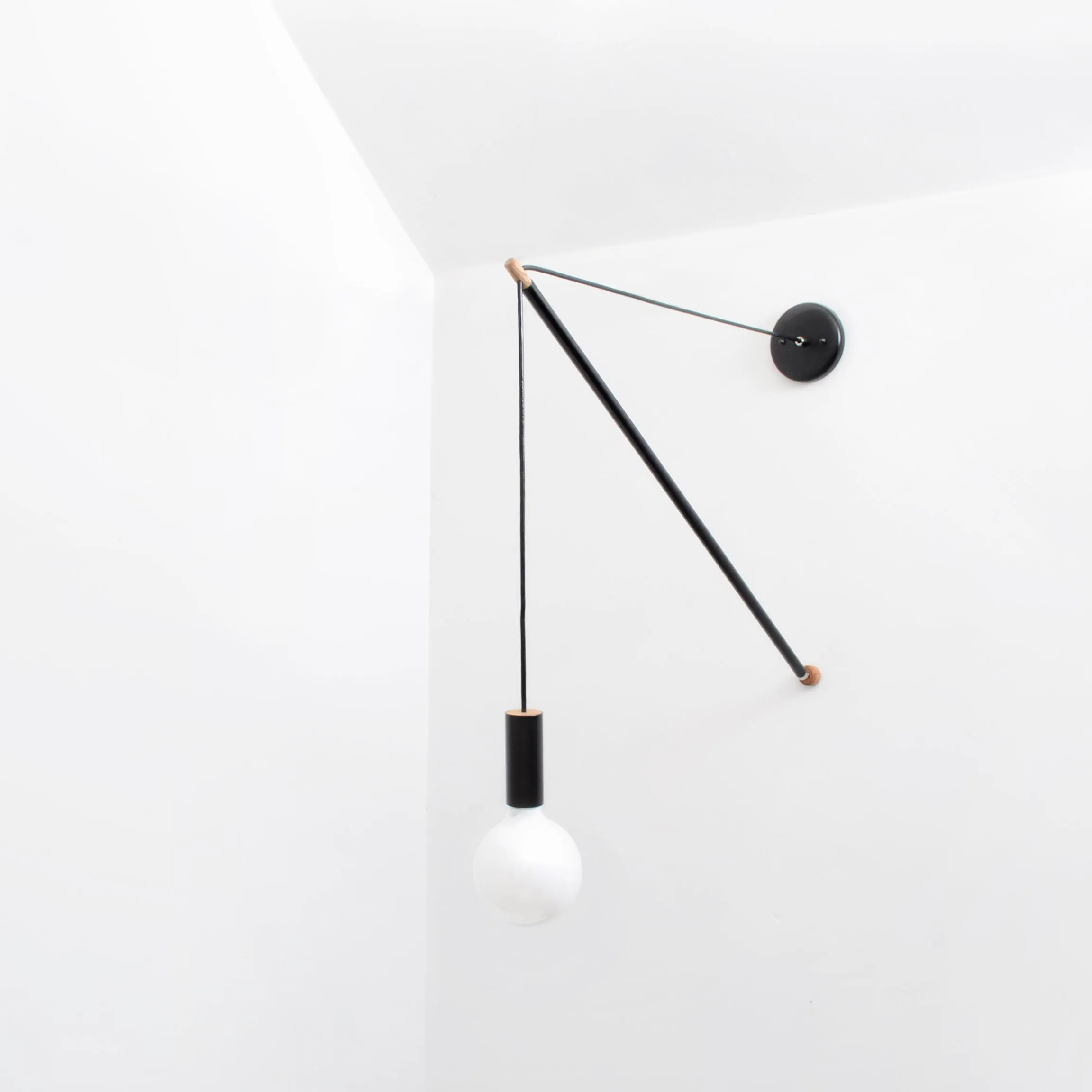 Pennant Wall Light