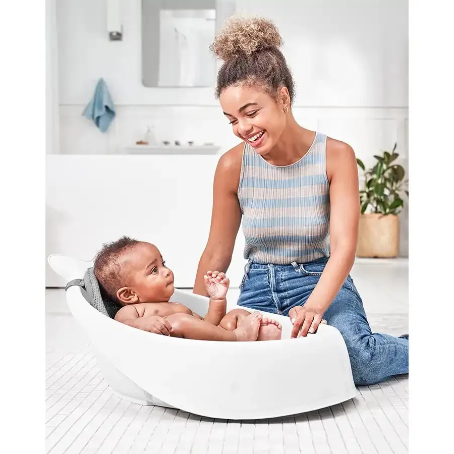 Skip Hop Moby Smart Sling 3-Stage Tub (White)