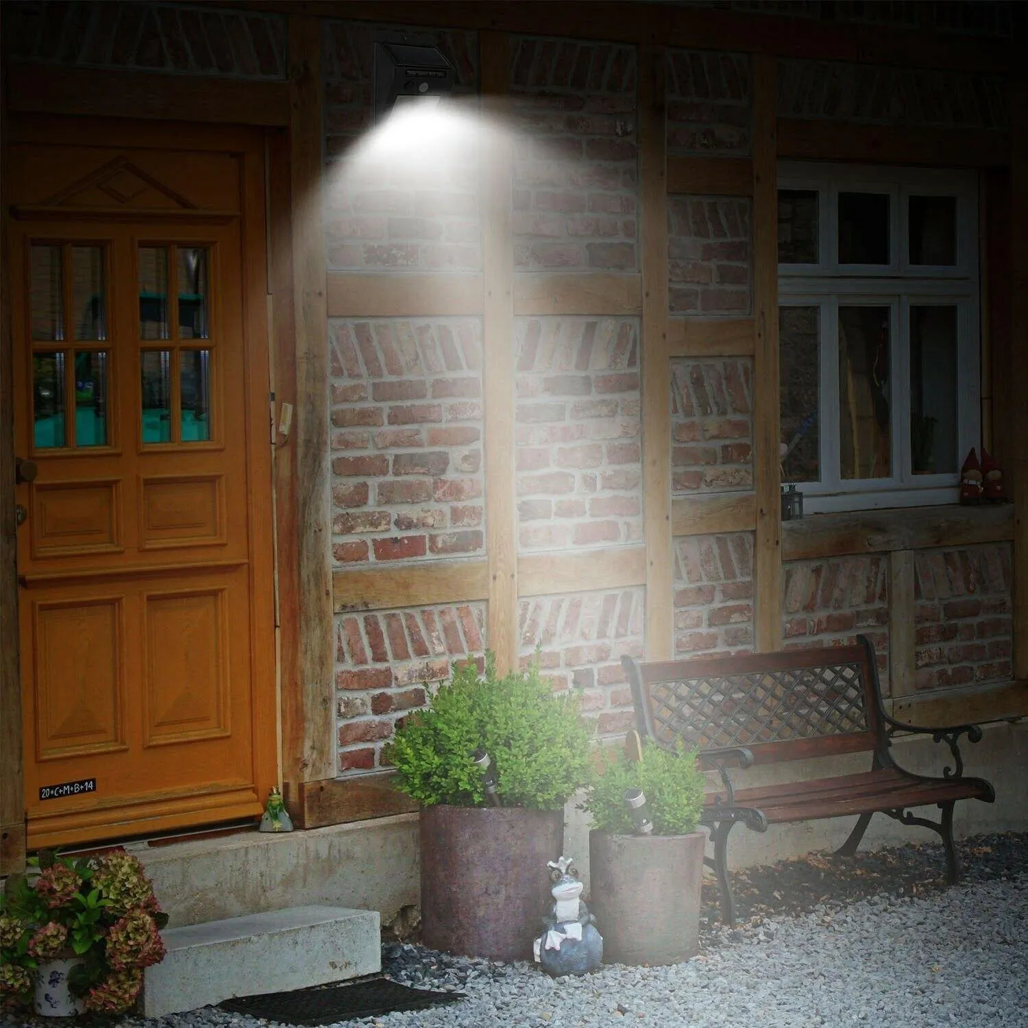 Solar Light 20 LEDs Outdoor PIR