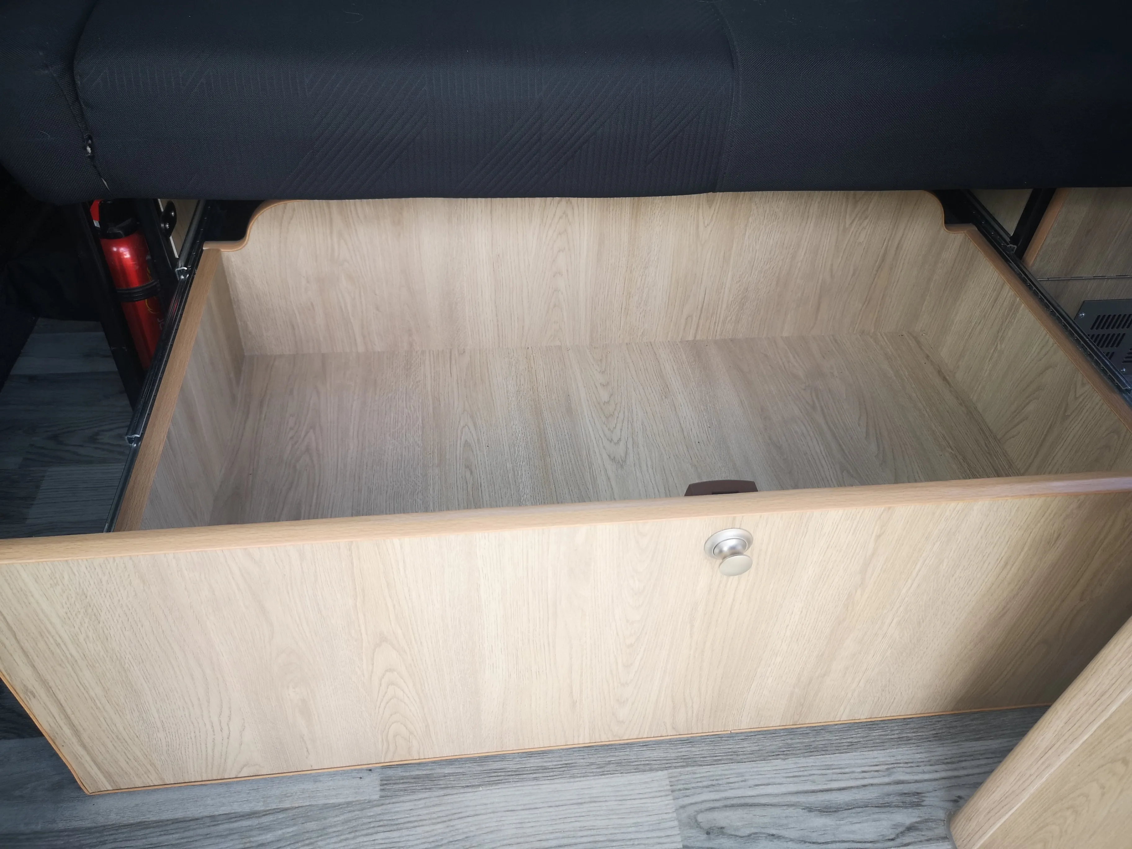 The Mamble Camper van Conversion for the Renault Trafic, Nissan NV300 Fiat Talento