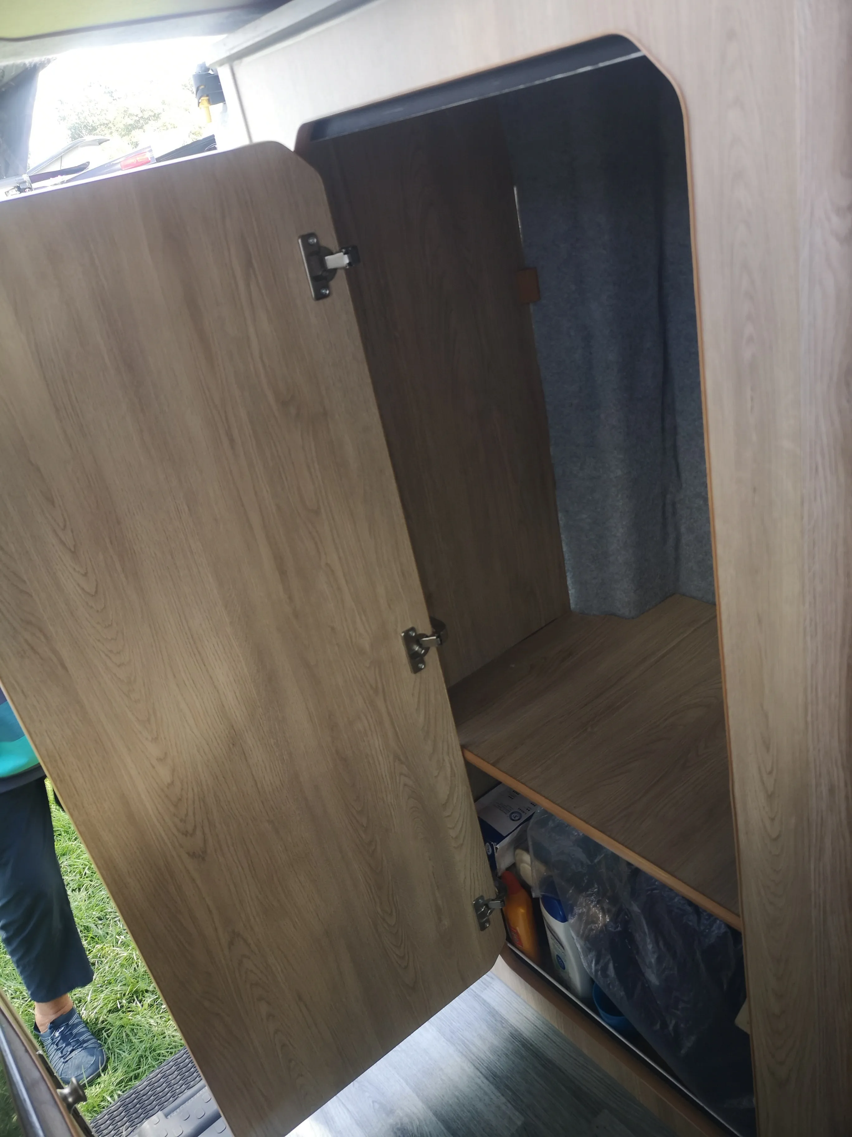 The Mamble Camper van Conversion for the Renault Trafic, Nissan NV300 Fiat Talento