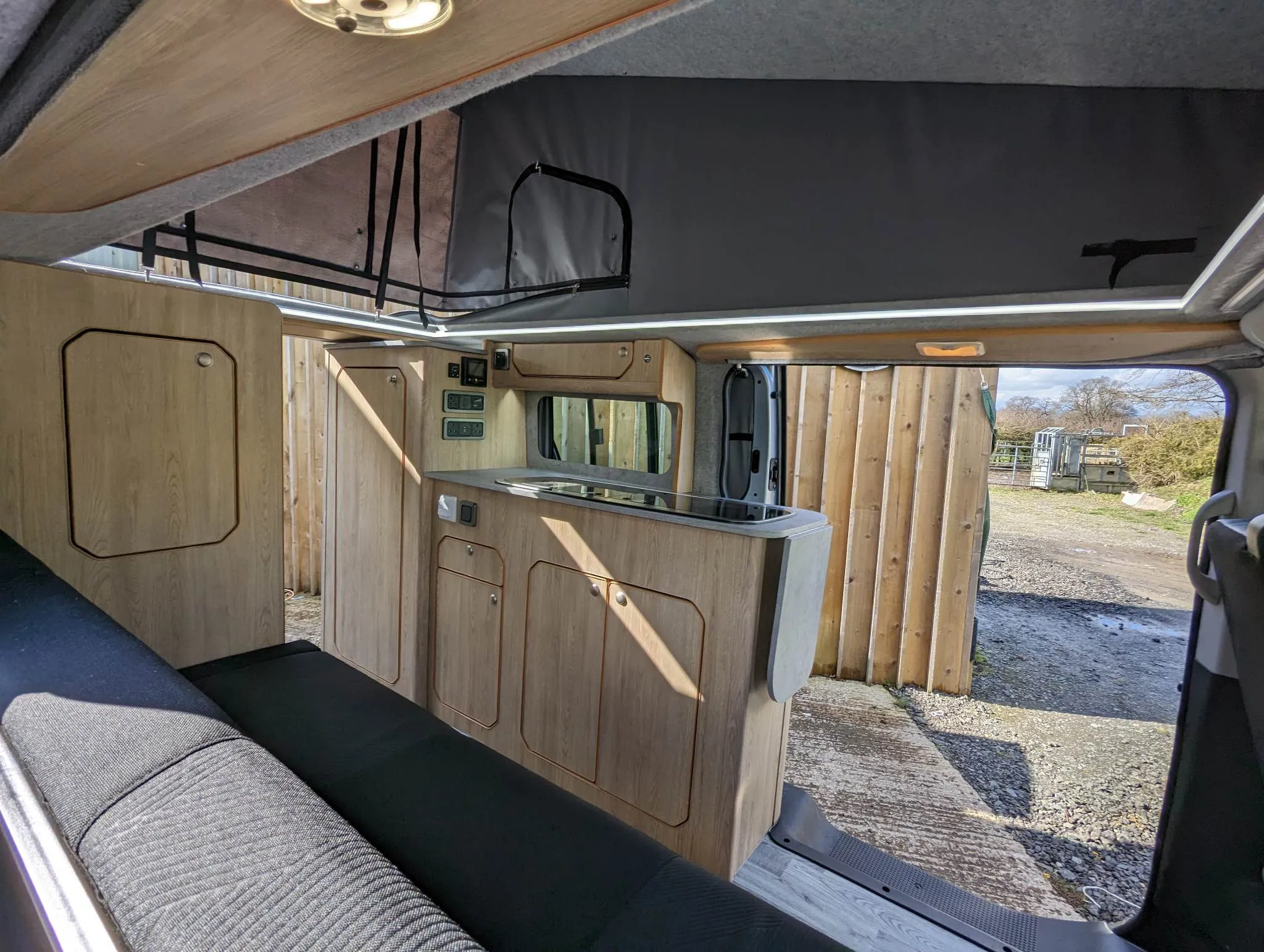 The Mamble Camper van Conversion for the Renault Trafic, Nissan NV300 Fiat Talento