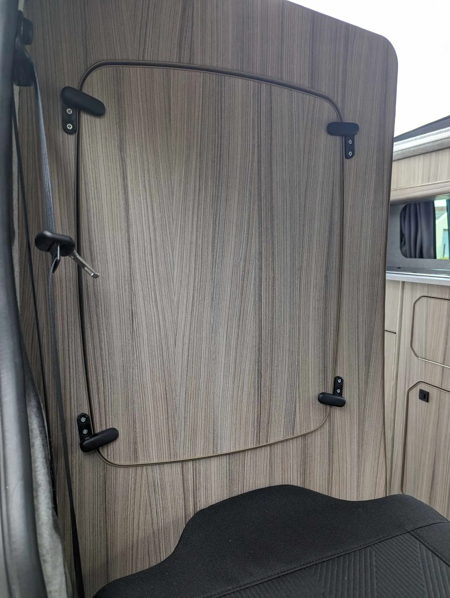 The Mamble Camper van Conversion for the Renault Trafic, Nissan NV300 Fiat Talento