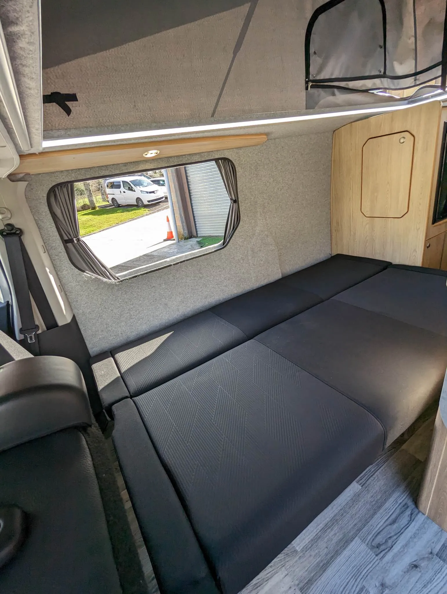 The Mamble Camper van Conversion for the Renault Trafic, Nissan NV300 Fiat Talento