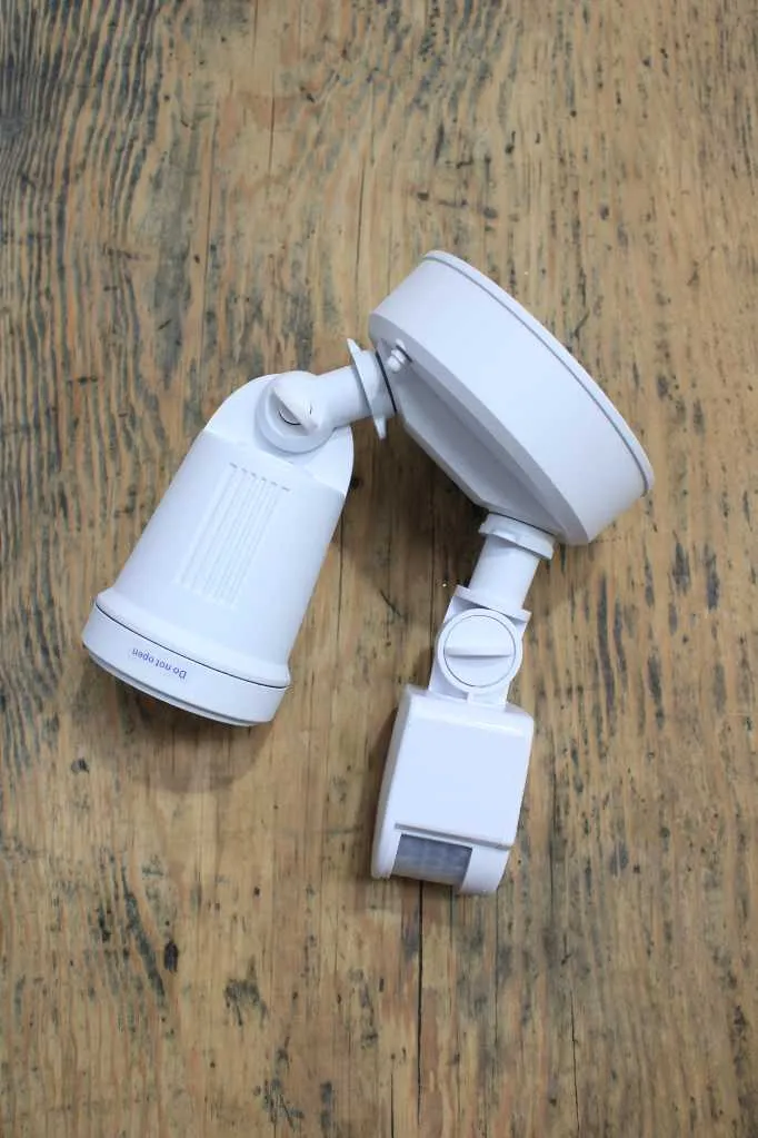 Tulse CCT LED Adjustable Sensor Floodlight